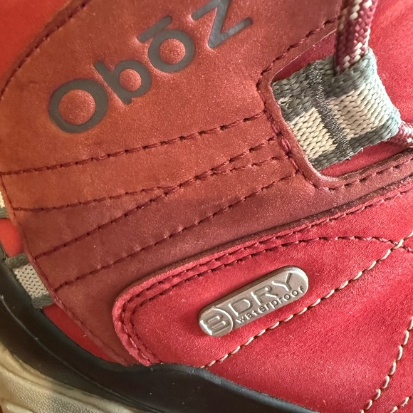 Women's Red Athletic Hiking Shoes - Picture 7 of 8